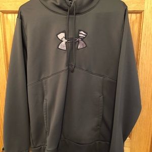 Under Armour sweatshirt